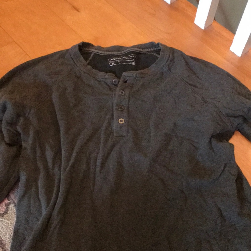 Men’s small green Eddie Bauer shirt